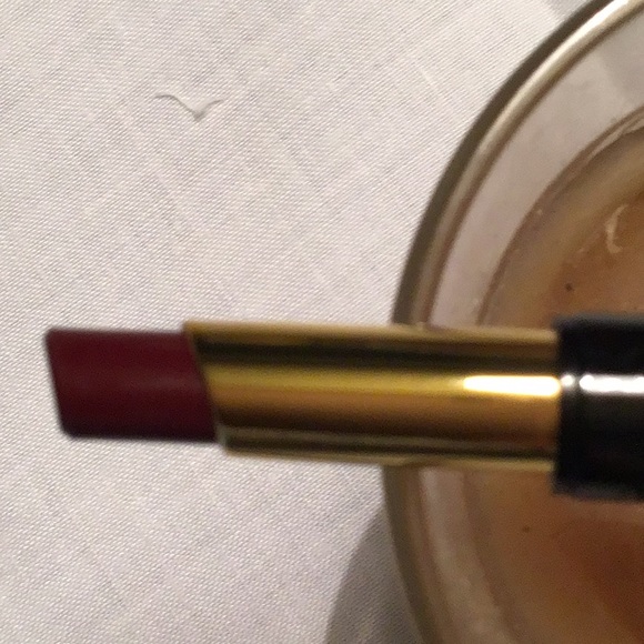 Matte Lipstick with liner.🎄 Shade #16 - Picture 2 of 5